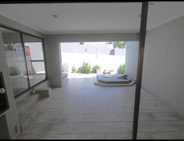 3 BEDROOM PROPERTY TO RENT IN PARKMORE